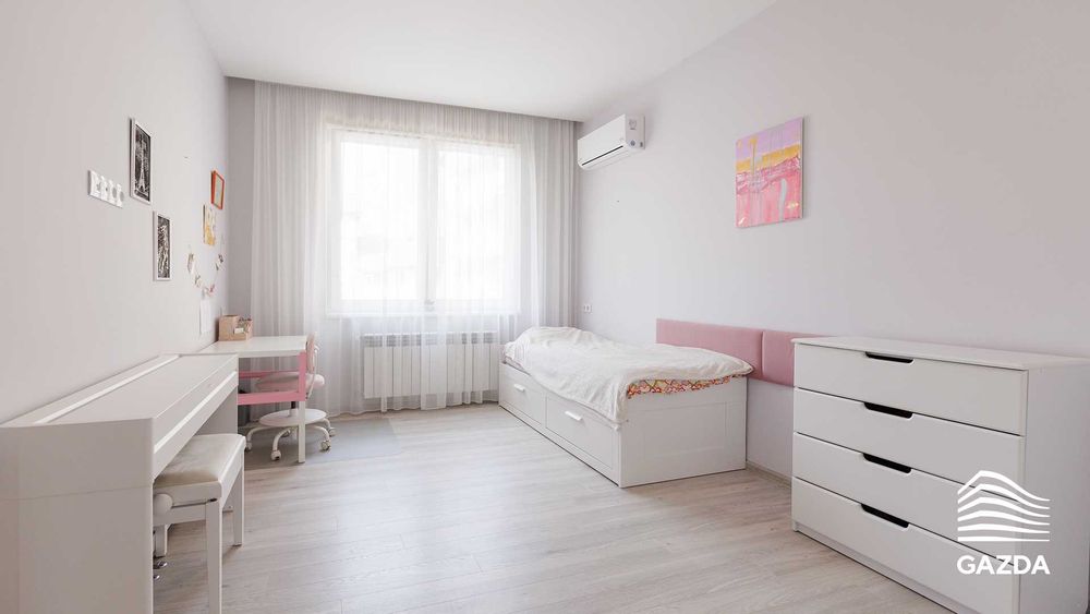 4-кімнатна квартира з ремонтом | SAKURA | Ужгород - SK 5.37