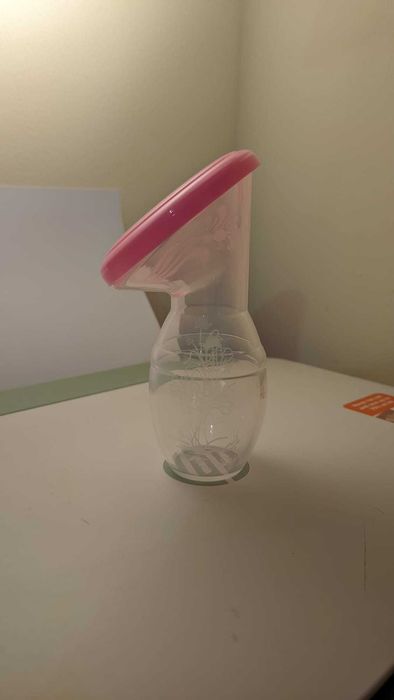 Breast Milk Collection Cup with Lid - NEW64751015261187121