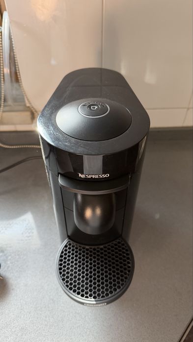 Maquina de café Nespresso Delonghi Vertuo