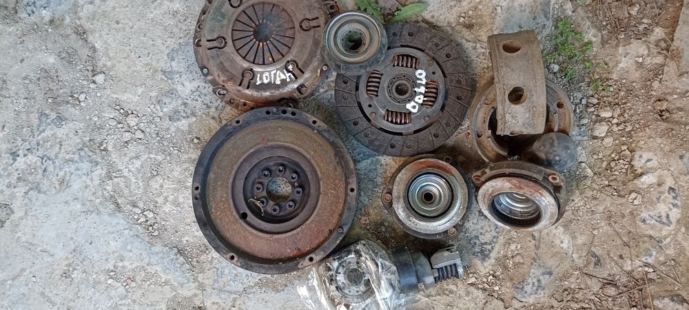 Пружини на авто б,у та інше