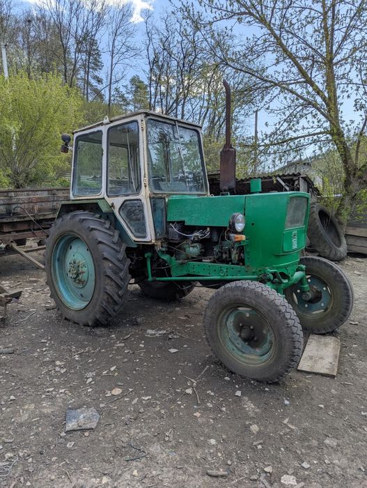 Залишився на продаж лише культиватор .