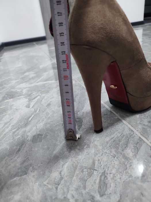 Туфлі, босоніжки, чорні, бежеві, 37 р