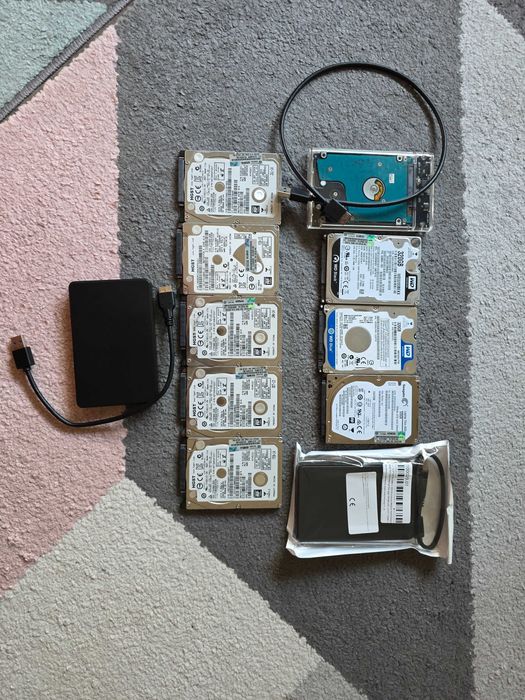 Discos e Discos externos para venda 2.5 e 3.5