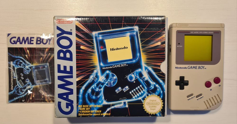 Oryginalna konsola Nintendo Game Boy (1993) – ładny stan + gratis!