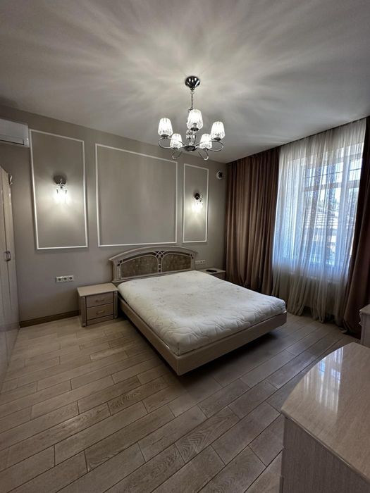 Аренда ДОМА в Совиньоне 280 м2, подвал