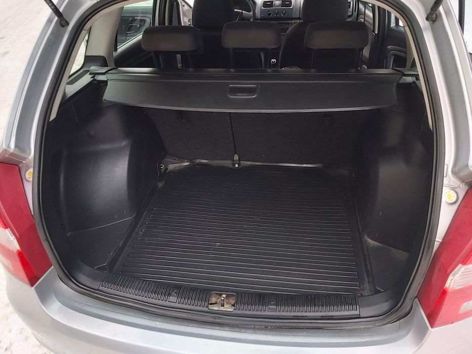 Skoda Fabia 1.6 Дизель  2011 Універсал