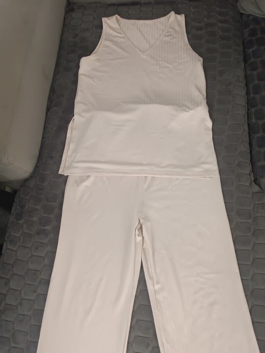 Одяг для вагітних