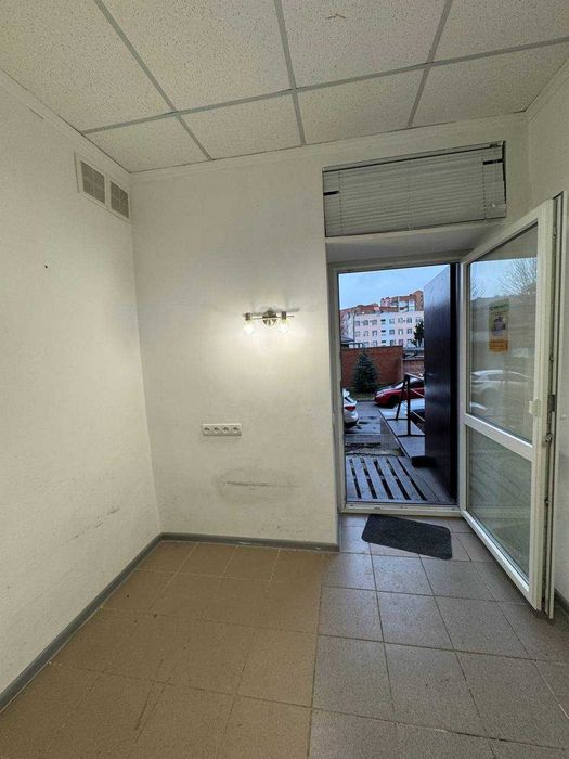 Центр міста. Оренда приміщення в новому будинку на Соборності.