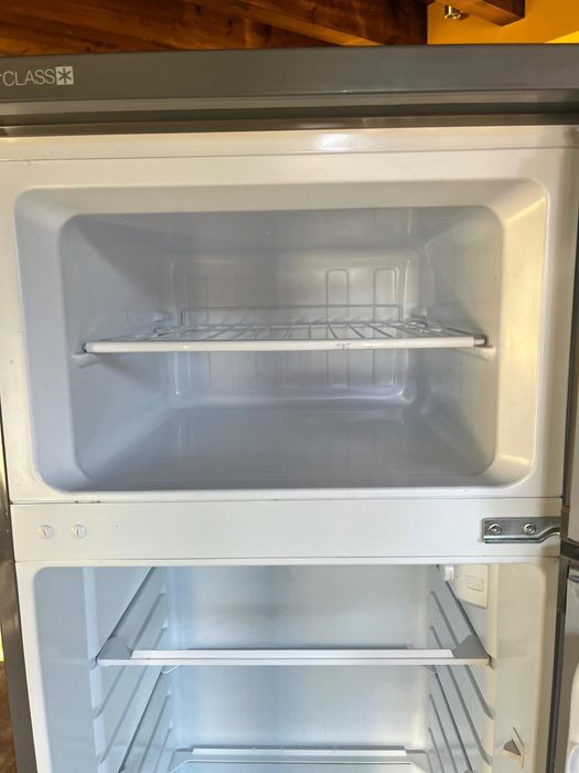 Frigorifico combinado Indesit 206 LT