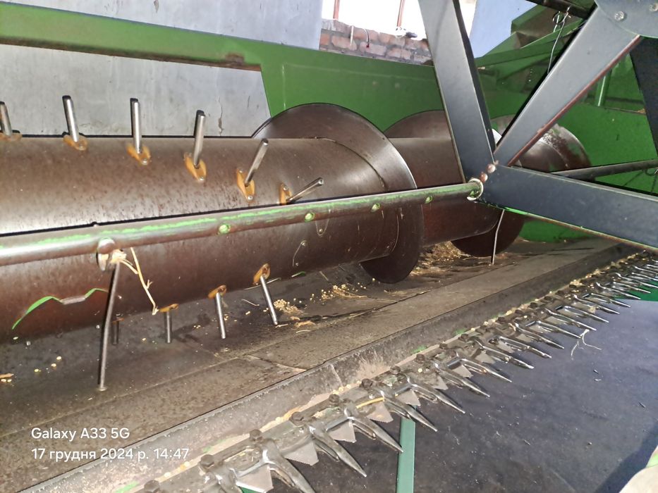 Продам комбайн Джондин 1158