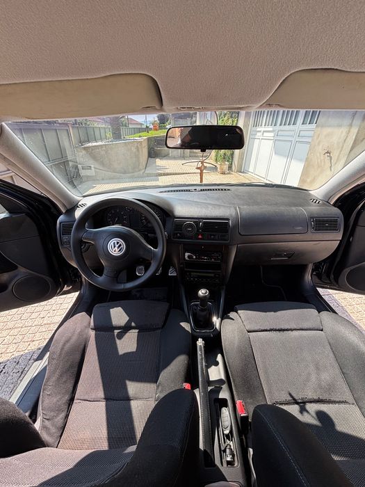 Volkswagen Golf 4 (1.8T 150cv) - 5 Portas