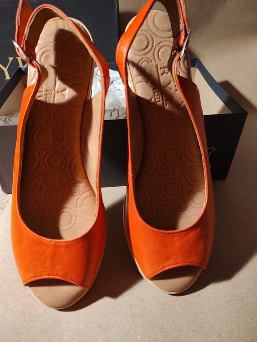 Buty Ryłko nowe 37