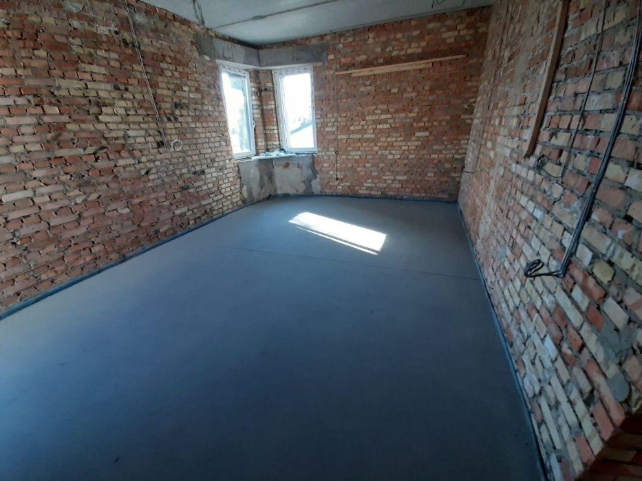 Стяжка пола, штукатурка машинная. Цена ниже рыночной!!!