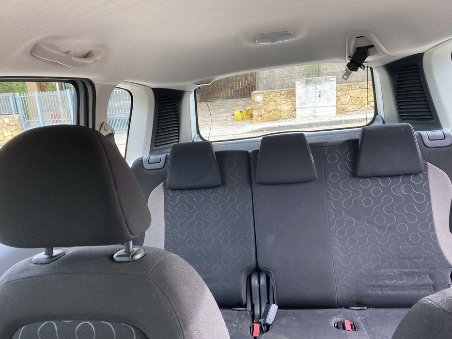 Citroën C3 Picasso 1.6 HDi Attraction foto 4