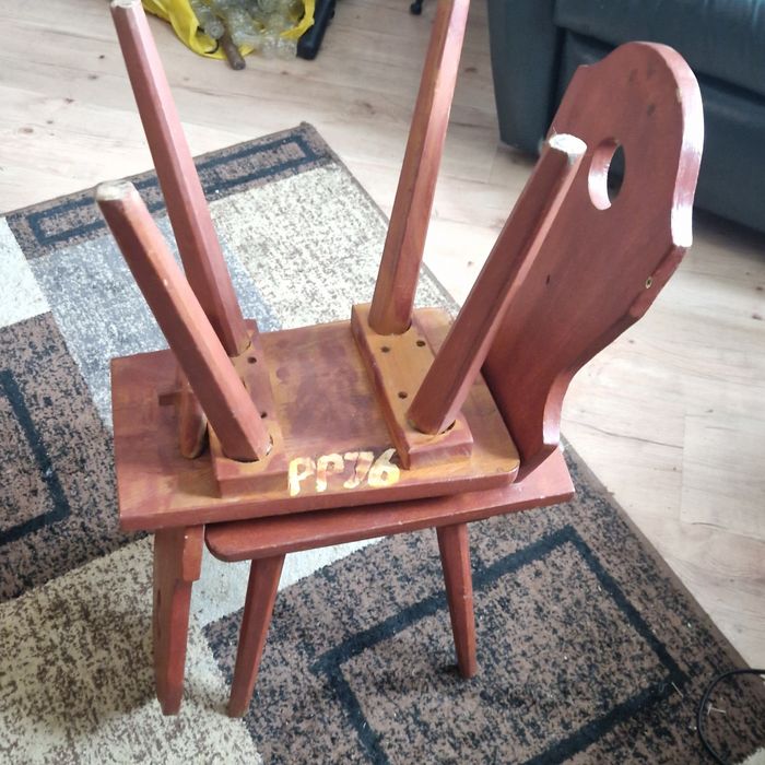 Zydel drewniany taborecik