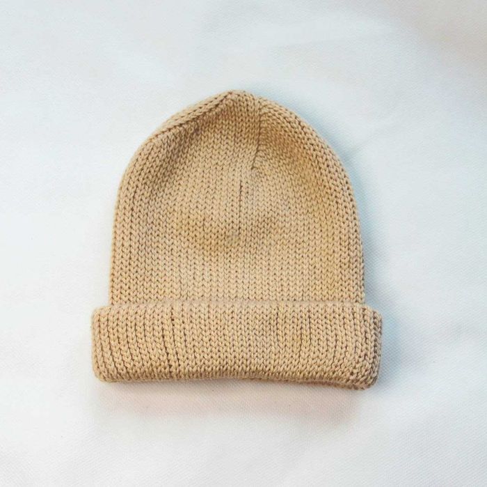 Дитяча шапочка з пряжі мерінос  handmade