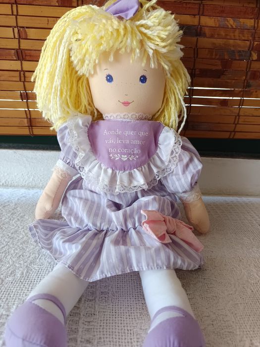 Boneca de trapo "Onde quer que vás,leva amor no,coração"