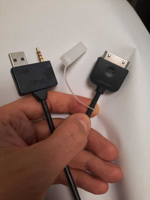 Кабель Hyundai Kia AUX USB 3.5 mm для iPhone 4S iPod, 96125 2L000