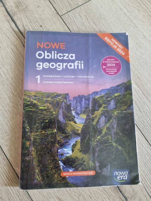Nowe Oblicza geografii podręcznik do klasy 1