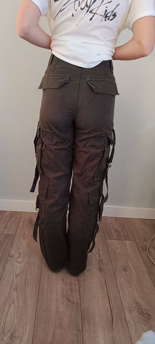 Spodnie bojówki Bershka roz 32