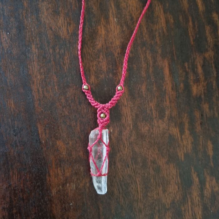 Colares em macramé com Cristal