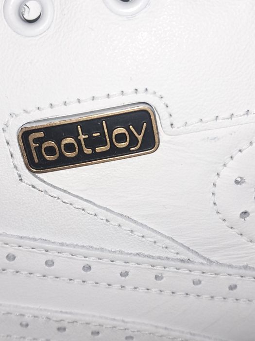 Buty do gry w golfa.