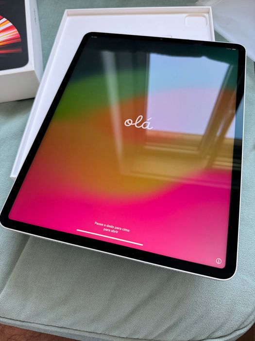 Apple iPad Pro 12.9-inch (5th Generation) M1 Wi-Fi + Cellular – 512 GB64729905369857123