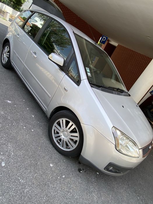 Ford Focus C-Max 1.6 TDCi Gasóleo 2006 – Económico e Bem Estimado