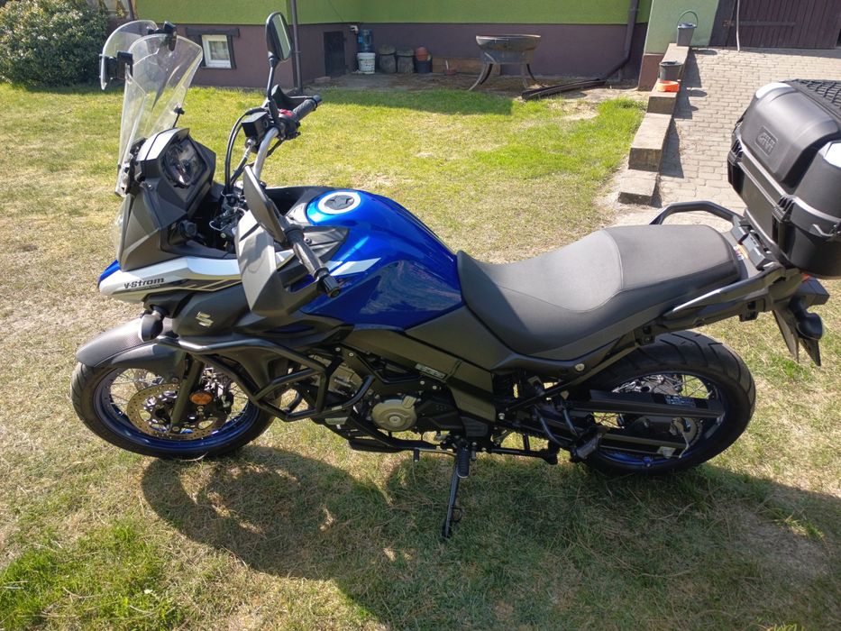 Suzuki V-Strom 650 Travel Pack