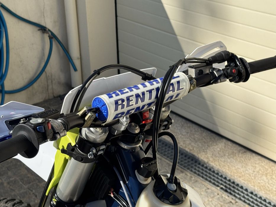 Husqvarna 300 TPI Hard Enduro