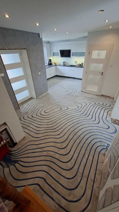 Frezowanie pod ogrzewanie podłogowe.