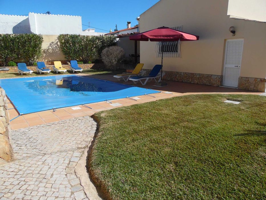 CASA AVÓ - V3 PRIVADA, Piscina salgada + Estacionamto  + Central - LIVRE 1a Quinzena de JULHO + 2a Quinzena de AGOSTO + SET. - ALMANCIL