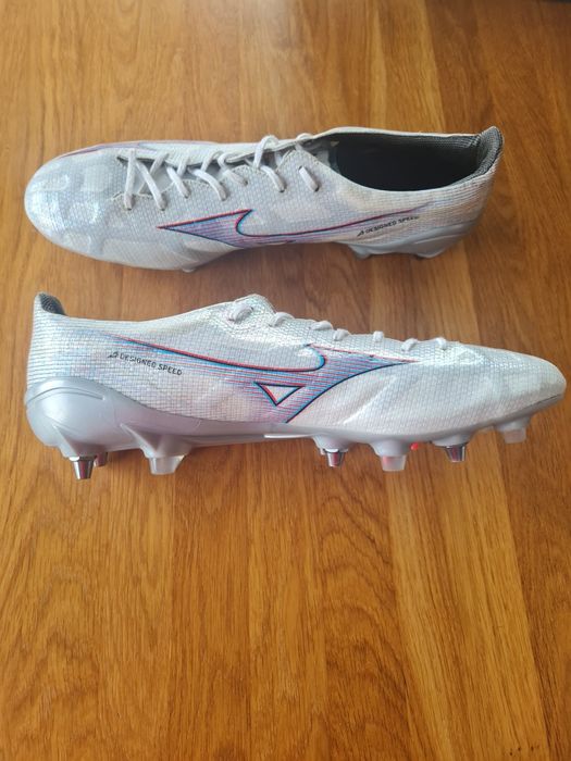 Profesjonalne buty piłkarskie Mizuno Alpha Jp Mix rozm. 45