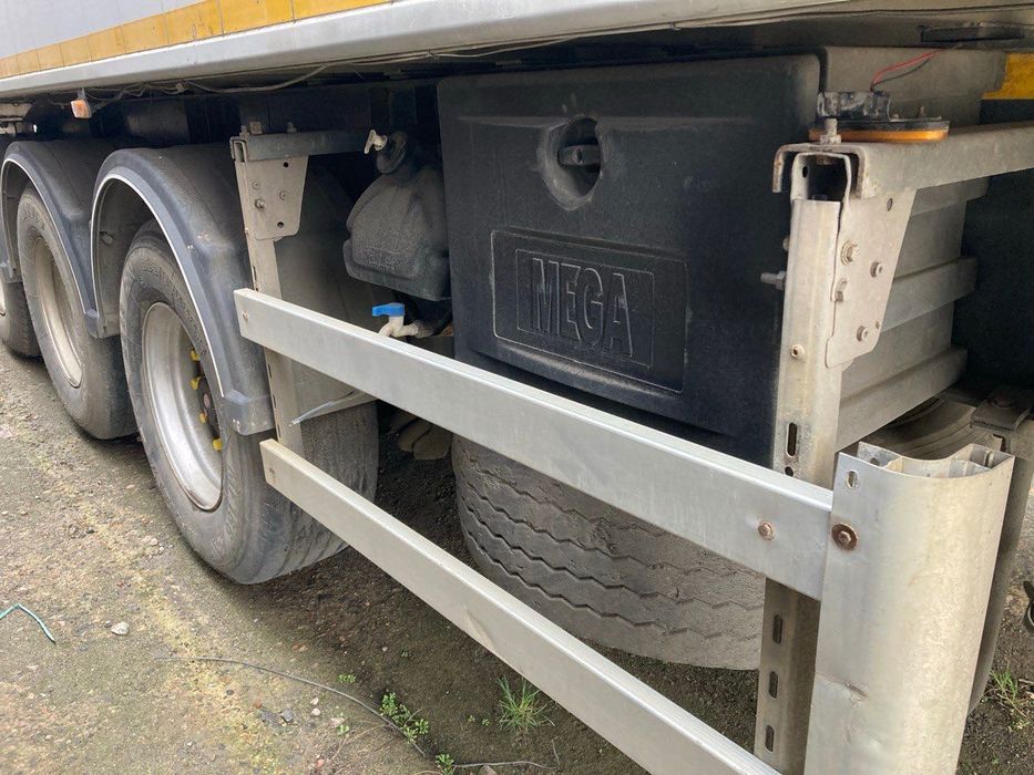 Причіп-самосвал MEGA, 2011 рік