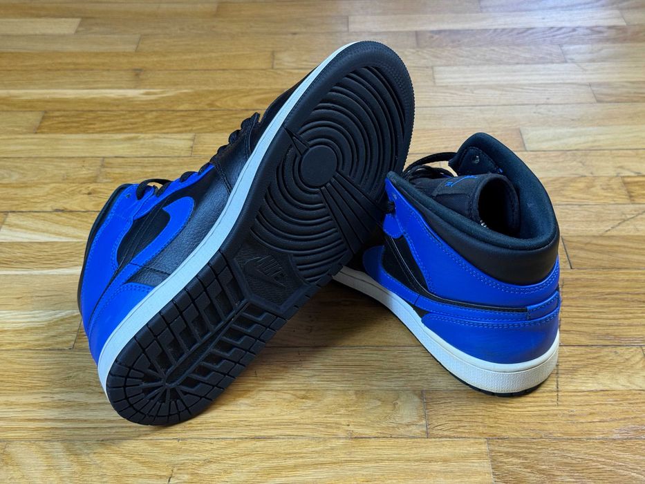Buty Nike Air Jordan 1 Mid Hyper Royal