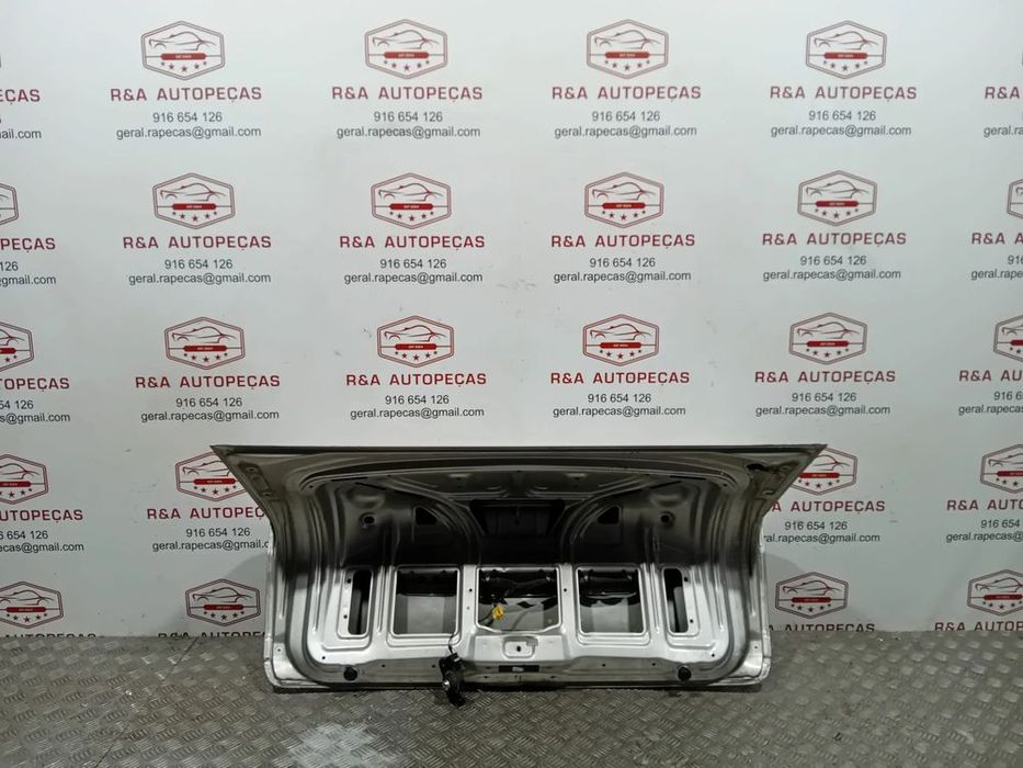 Tampa da Mala Opel Vectra C Carro