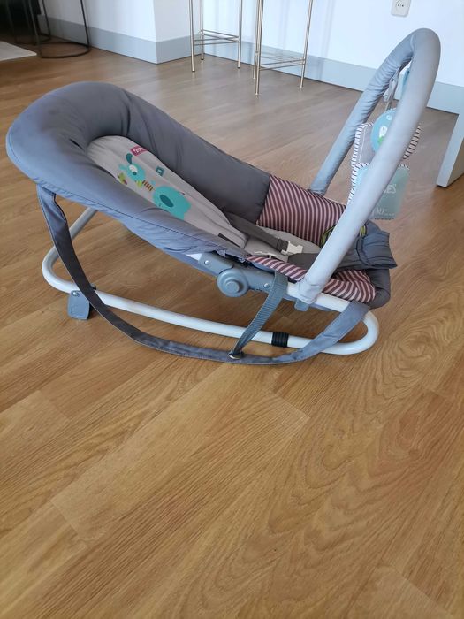 Espreguiçadeira bebé 15€