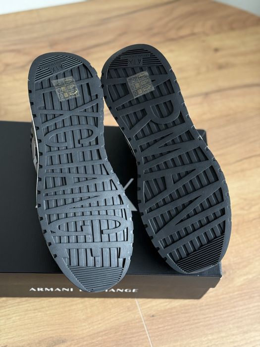 Кросівки Armani Exchange  WITH MAXI ОРИГІНАЛ