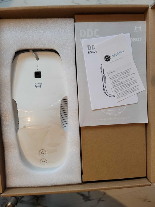 XIAOMI -Hutt DDC55 Robot do mycia okien. NOWY