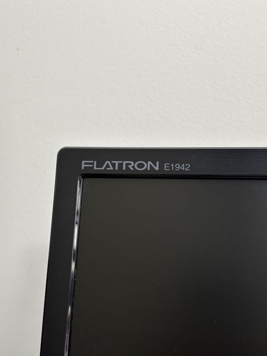 Monitor LG Flatron E1942