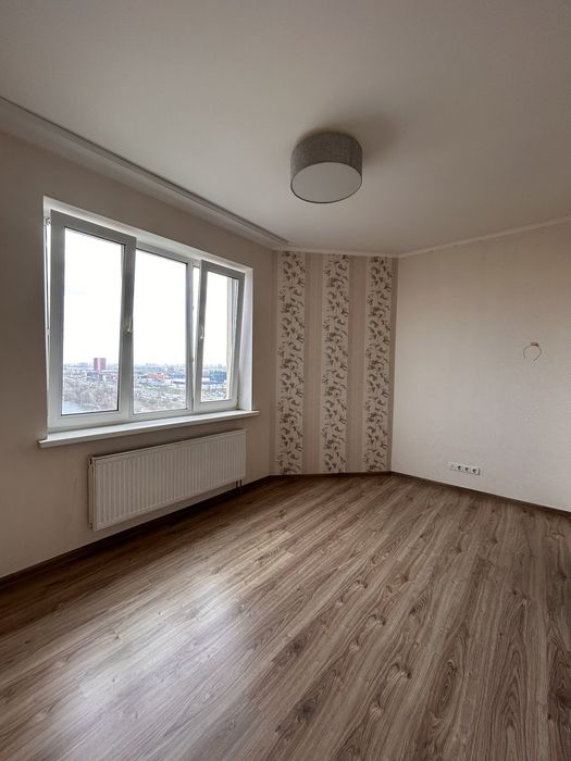 От 190 грн. Укладка ламината, виниловых полов.