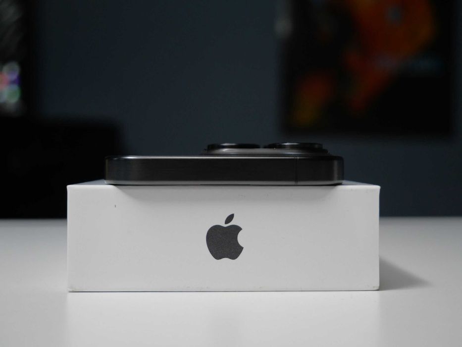 iPhone 15 Pro Max 1TB Czarny Tytan | Komplet | Bateria 88%