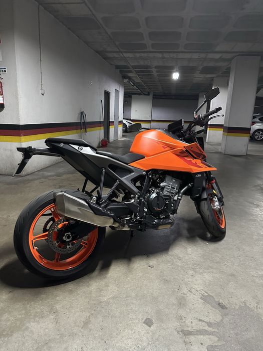 KTM Duke 990