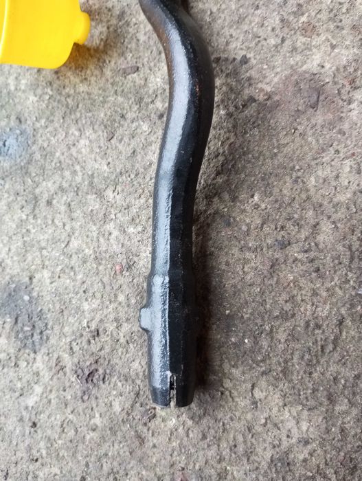 Рулевой наконечник BMW  E46 левый (новий)