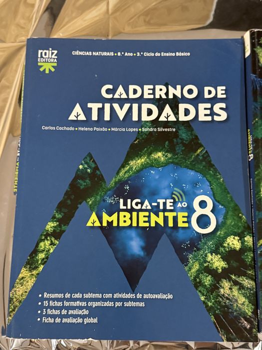 Maniais e cadernos de atividades 8 ano