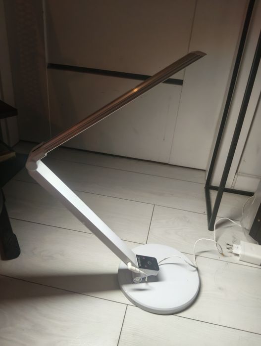Lampa stanowiskowa SEMILAC
