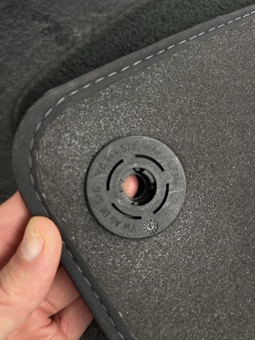 Audi A6 C7 оригінальні коврики