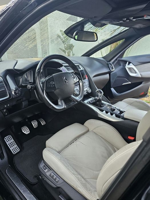 Citroën DS5 2.0 HDi  Diesel puro 163 CV So Chic