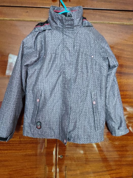 Куртка демисезонна