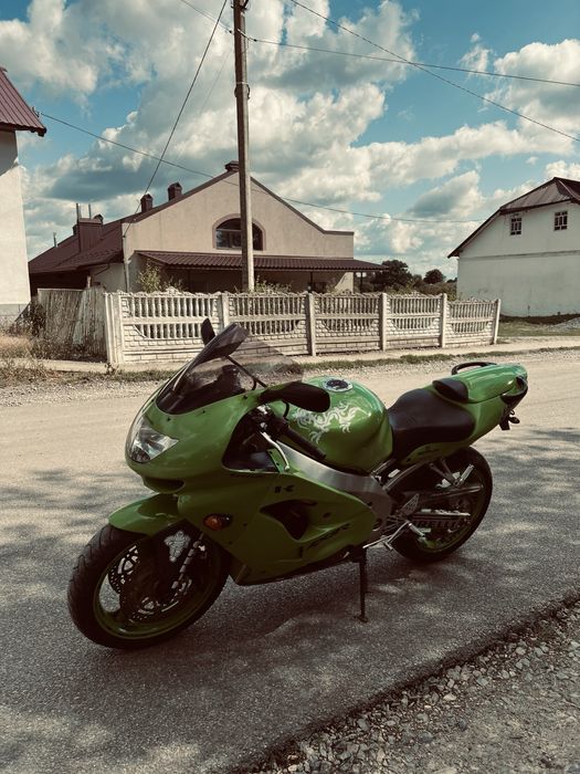 Kawasaki ninga zx900c 1999